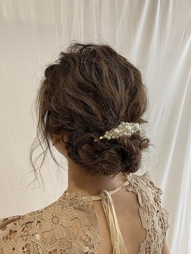 ラ ブーケ 御器所店(La Bouquet) 波ウェーブパーティスタイル