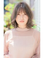 リノ 吉祥寺(Lino kichijoji)&nbsp;Lino　吉祥寺　ミディアムボブレイヤー　ミルクティーベージュ