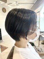 ヨル(Jor) 丸みショート