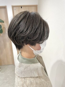 アオ(ao) ハンサムショート