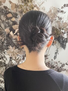 アゴーグ(agog) tight☆chignon