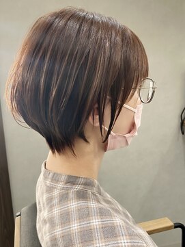 スピラ(SPiRA) 【ナチュラルブラウン】ショートボブ