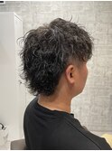 お洒落な波巻きパーマ
