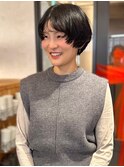 顔周りカット 顔周りレイヤー ショートカット 30代40代 艶髪