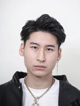 カットだけでなくパーマやカラーも大人気。