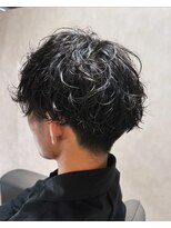 オーパーツ(OOPARTS)&nbsp;メンズパーマ/メンズショート/メンズヘア/スパイラル