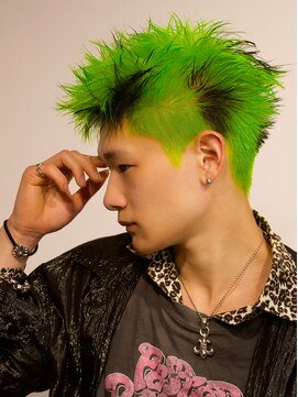 オーシャントーキョー 神戸(OCEAN TOKYO KOBE) 刈り上げスパイキーショートグリーンブラックデザインカラー