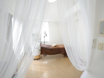 アラナ(Alana)の写真/隠れ家小箱サロン◇ゆったりとした完全プライベート空間×丁寧な接客で癒しの時間をお届けします…。