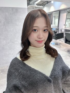 ジゼル 梅田(GiseL) 馴染ませカラー（一部ブリーチ履歴あり）