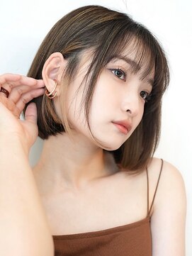透明感ミルクティーブラウン/ショートボブ