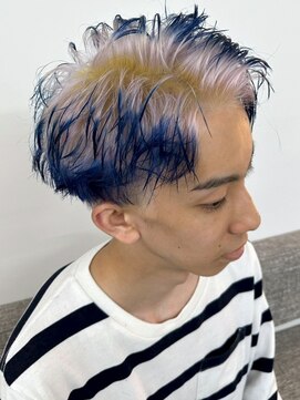 ラギッド 大野城店(RUGGED) ブリーチ デザインカラー ホワイト ブルー ルーツカラー