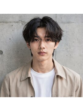 YY メンズサロン 府中 メンズカット/メンズパーマ/縮毛矯正/眉毛【ワイツー】 メンズ/ショートヘア/センターパート/シャドウパーマ/眉毛