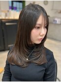レイヤーカットハッシュカットミディアムレイヤー顔周りカット