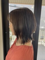シロ(SiLO)&nbsp;軽やかボブレイヤー×透けるオリーブベージュ