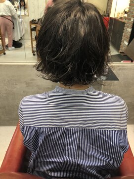 ルース(RUTH) ショートボブ