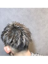 ヘアサロンM 新宿&nbsp;シルバーメッシュ