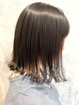 ジーナ 銀座中央通り(Zina) 【Zina】セシルカットフリンジウェーブ×フォギーベージュ