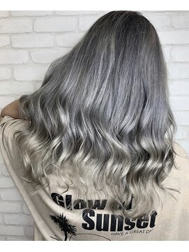 トゥルークリエイション 久喜(True Creation) ホワイティブルー