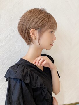 ロンド ストラーダ 心斎橋(Lond strada) ショート×ハイライト白髪ぼかし×シルキーベージュ[心斎橋]