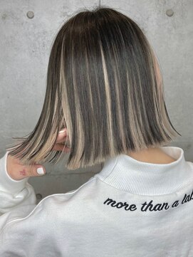 マックス フォー ヘアー(MAX FOR HAIR) 【デザインカラー】綺麗な外ハネボブ×高めインナーカラー