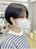 大人ショートボブ丸みショートカット黒髪ショート前髪あり