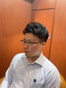 ヘアーモードキクチ 日本橋三越前店 メンズ　ビジネスヘア