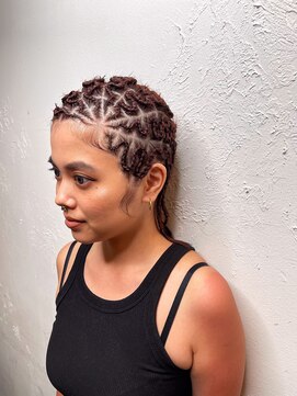 ヘアサロン エフ 渋谷(F) デザインコーンロウ