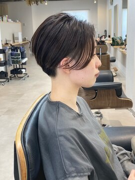 トト 船橋店(toto.) ツーブロック刈り上げショートボブ/似合わせカット[西船橋]