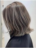 デザインカラーレイヤーカットウェットヘアオリーブベージュ白髪