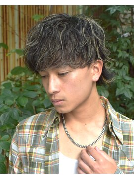 フリーク バーバーショップ 都島店(FREAK BARBER SHOP) マッシュウルフ ニュアンス ソフトツイスト ハイライト シャドー