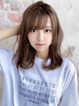 レイリー 原宿 表参道(Rayreee) 【F】ゆるふわミディアムに合わせ小顔前髪カット