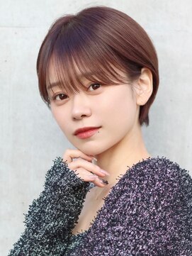 アイドットプラスフェリシア 表参道(i.+FERiCIA.) 20代.30代美髪イメチェン似合わせカットフルバング斜めバング