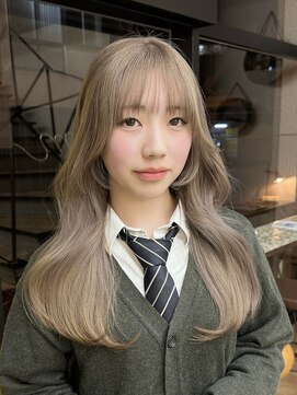 ミリ(mm) くびれレイヤー ハイトーンベージュ 韓国 髪質改善 仙台