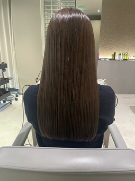 ヨキ(yoki.) ベージュ × URUGAMI ☆ 髪質改善