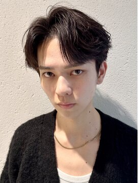 ファルベ(Farbe) フェザー/サーフカール/センターパート/波巻きツイスパ