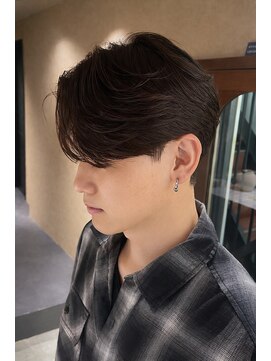 アネロ 名古屋(anhelo) 曲がる縮毛矯正/センターパート/メンズ縮毛矯正/くせ毛改善