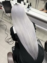 ロイス 神宮前(ROIS) ホワイトシルバー