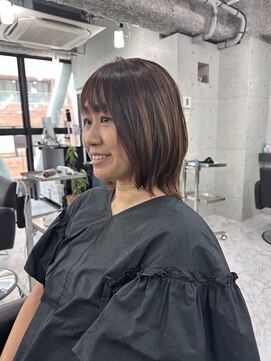 エンディアリング 東銀座(Endearing) 小顔ひし形 レイヤーカット 透明感カラー
