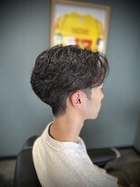 レオヘアワークス(LEO HAIR WORKS) フェザーパーマ センターパート 新潟メンズカット 新潟市床屋