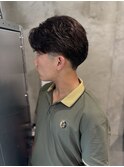 暗め茶髪×フェザーパーマ