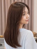 フラワーズ(Flowers)&nbsp;ココアベージュ 髪質改善トリートメント 顔周りレイヤー 艶髪
