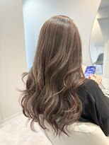 リヴナ(Livna)&nbsp;バキバキにしたくない方におすすめ、ハイライト◎