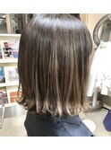 デザインカラー ベージュバレイヤージュボブ