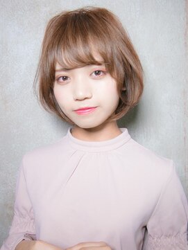 ルティア(Lutia) ゆるふわ透明感ボブ