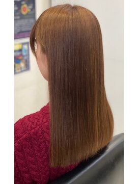 アヴソリューク(Absoluk) うるツヤカラーストレート