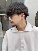 ツイストスパイラルパーマツーブロック刈り上げメンズマッシュ