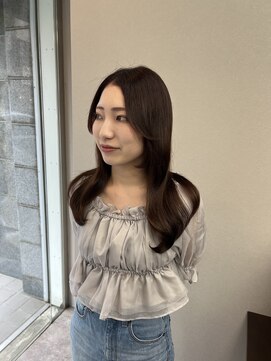 エミーバイモアムー(Emmie byMoremuu) 韓国レイヤースタイル