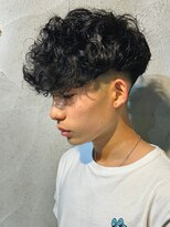 ニアウ 高崎店(Niau)&nbsp;メンズ外国人風スペインカールパーマ群馬高崎眉毛波巻きツイスパ