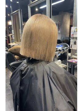 ヘア フラッグ 西葛西店(hair flag) 【ミルクティーベージュ】切りっぱなしボブ