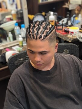 髪遊戯倶楽部 地毛コーンロウ